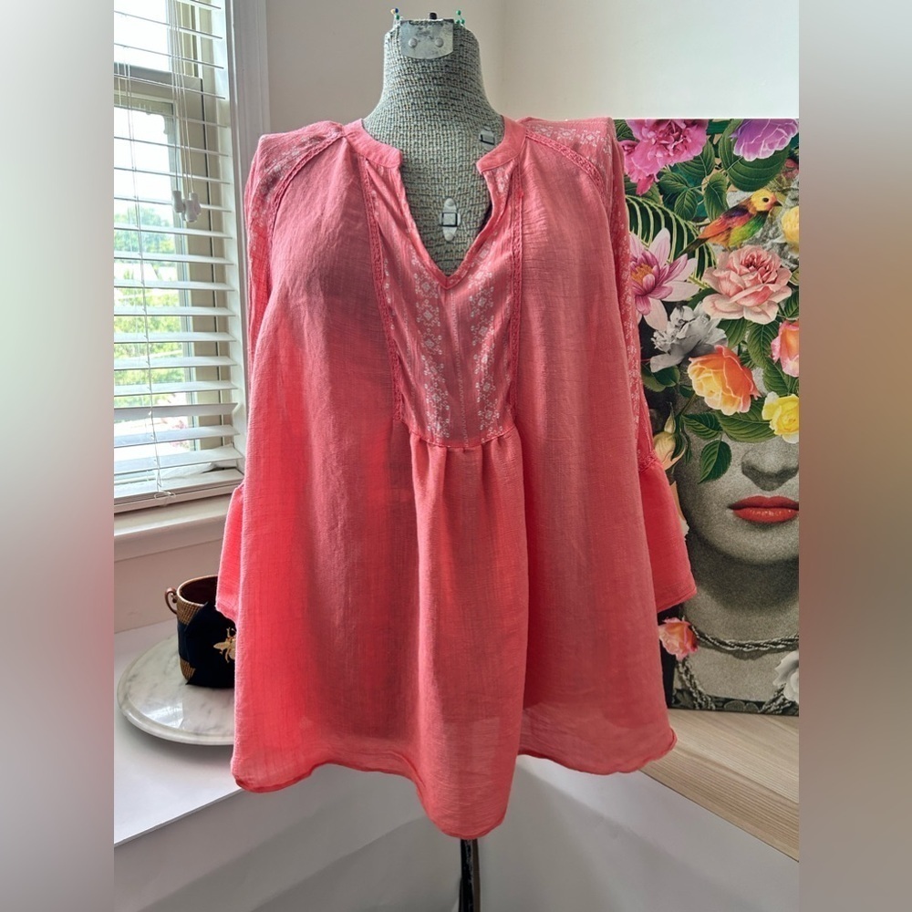 ZAC & RACHEL BOHO PEASANT TOP, CROCHET INLAY, CORAL Sz. 3X. LIGHT, AIRY, DRAPE - Picture 2 of 10
